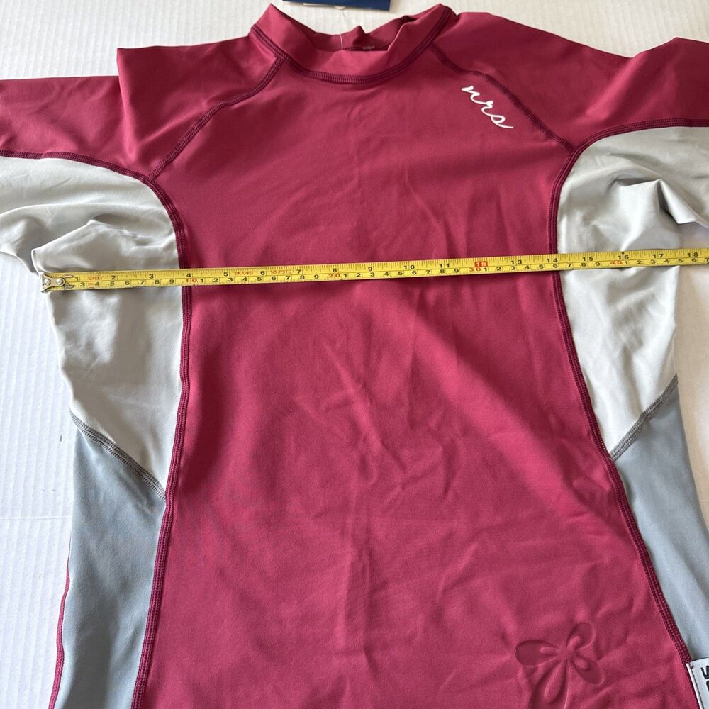 NEW NRS Hydroskin 0.5 Shirt Rashguard Women's Pink Short Sleeve Shirt Size Med - Picture 4 of 11
